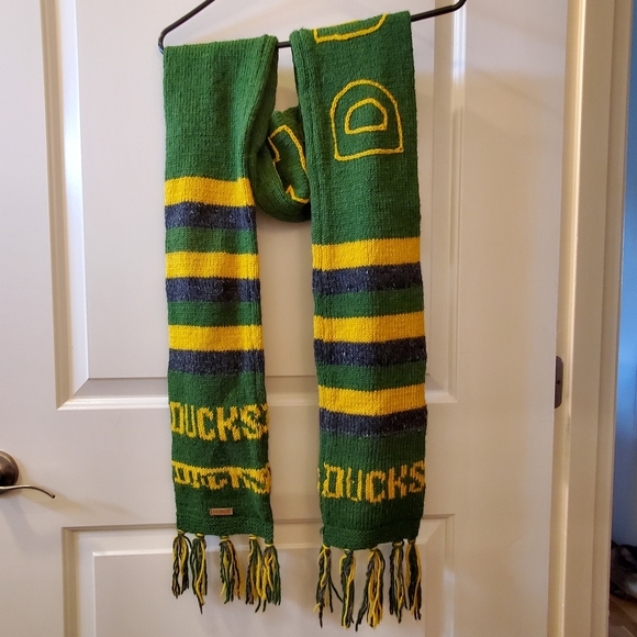 100% WOOL HANDMADE Oregon Duck Scarf - Picture 2 of 6